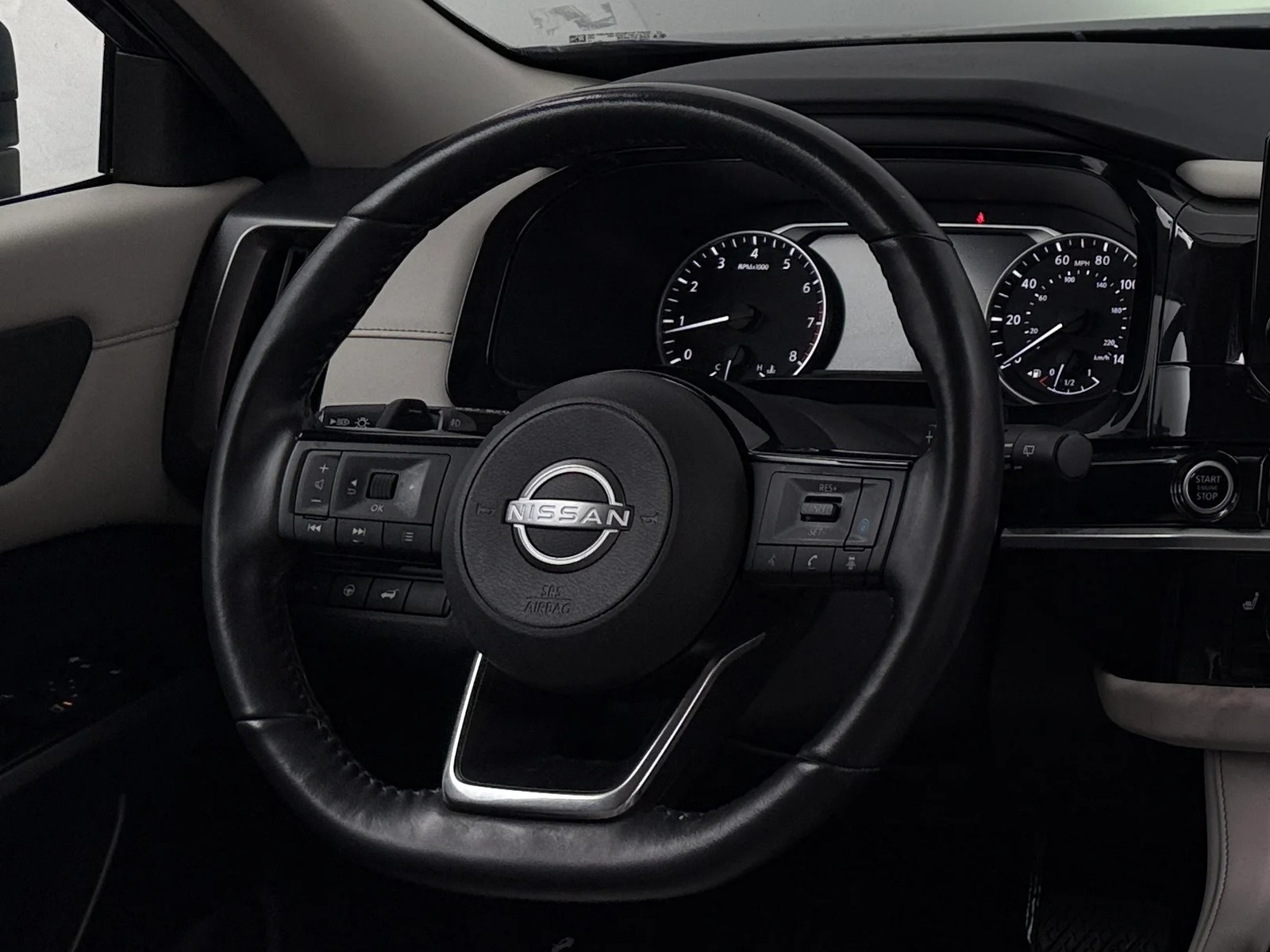 Thumbnail: 2022 Nissan Pathfinder - 4