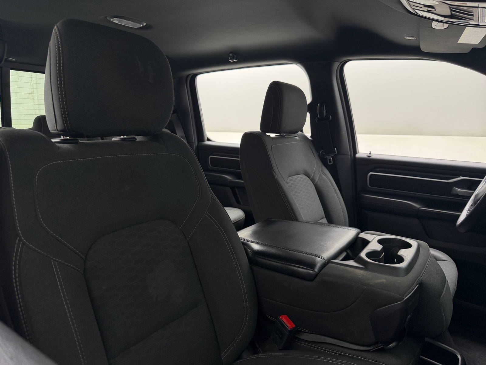 Thumbnail: 2025 RAM 1500 - 2