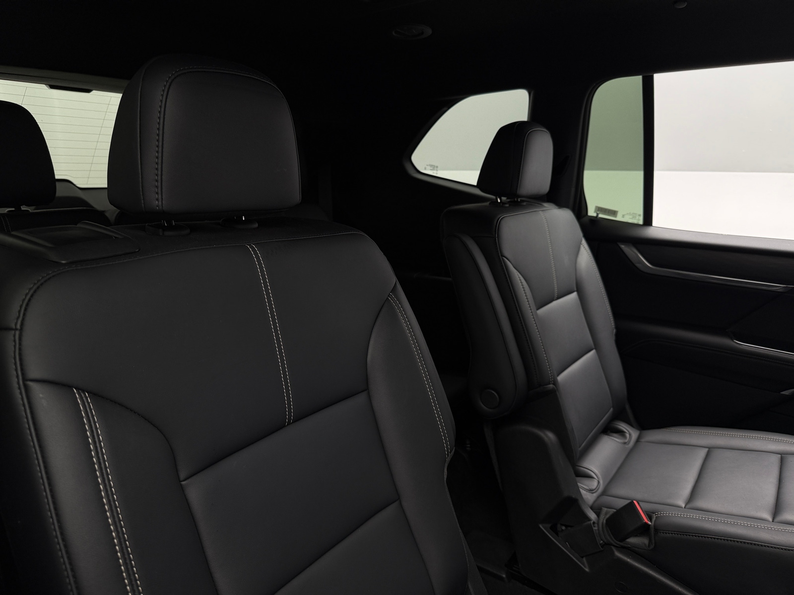 Thumbnail: 2026 GMC Acadia - 5