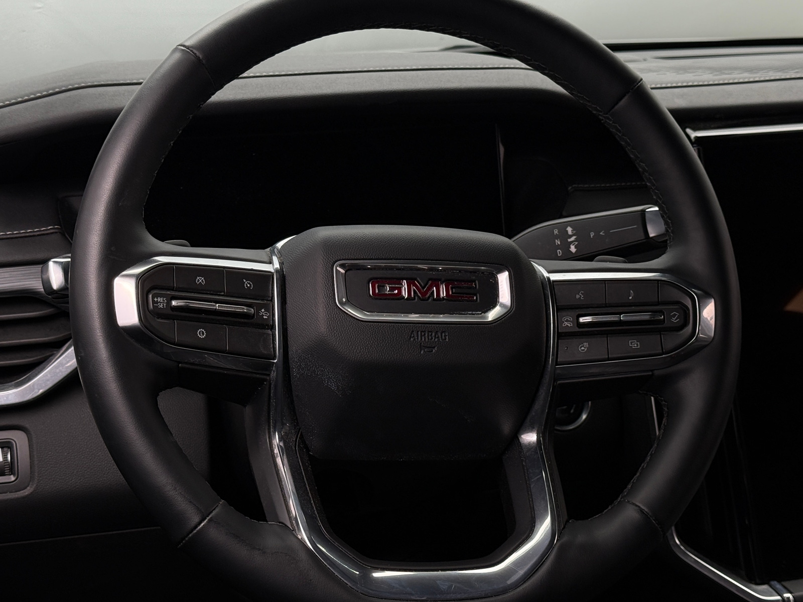 Thumbnail: 2026 GMC Acadia - 4