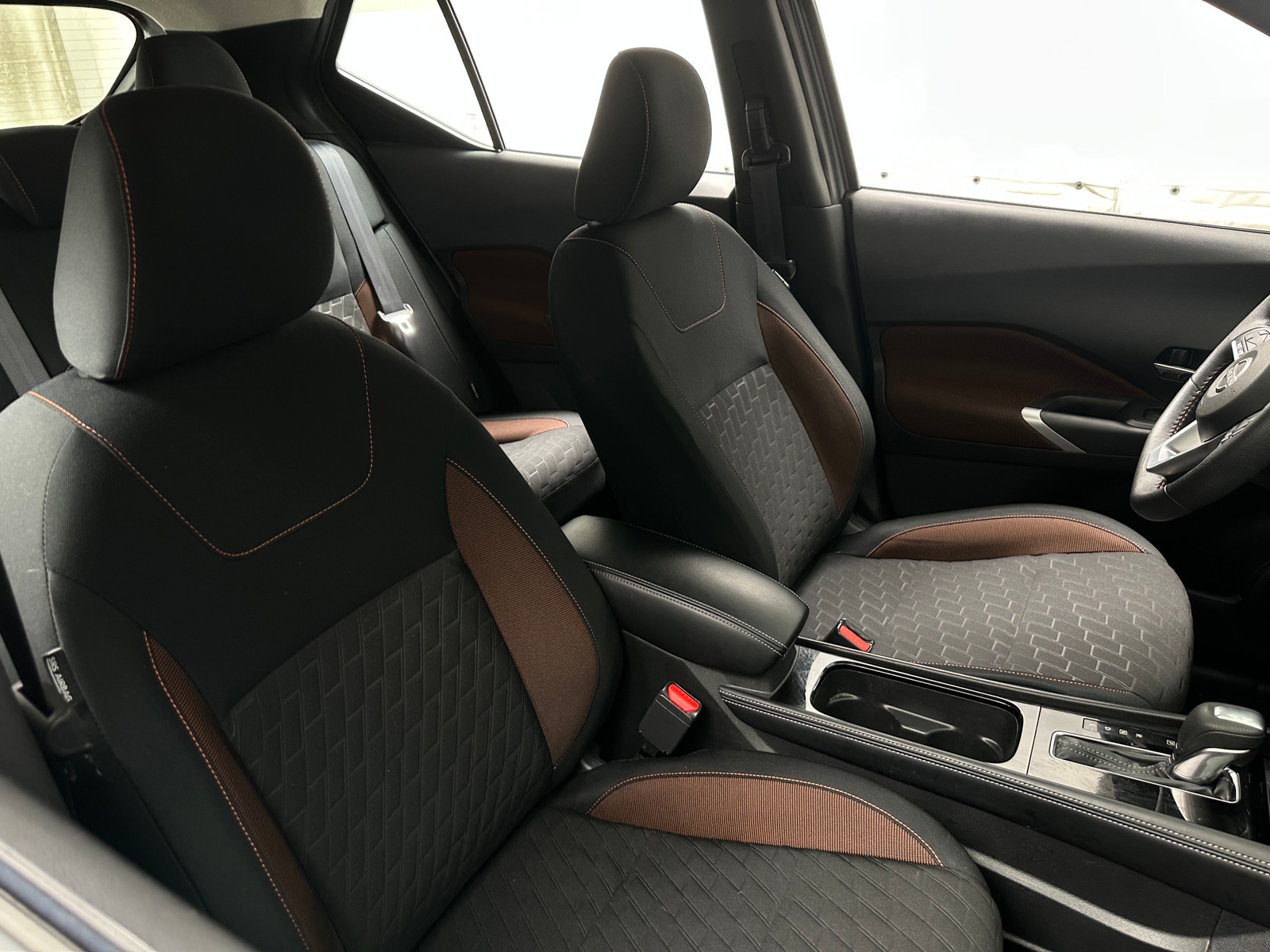 Thumbnail: 2023 Nissan Kicks - 2