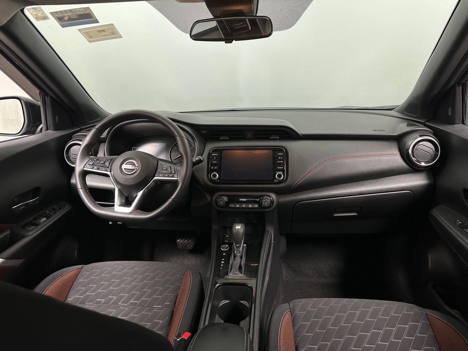 Thumbnail: 2023 Nissan Kicks - 3