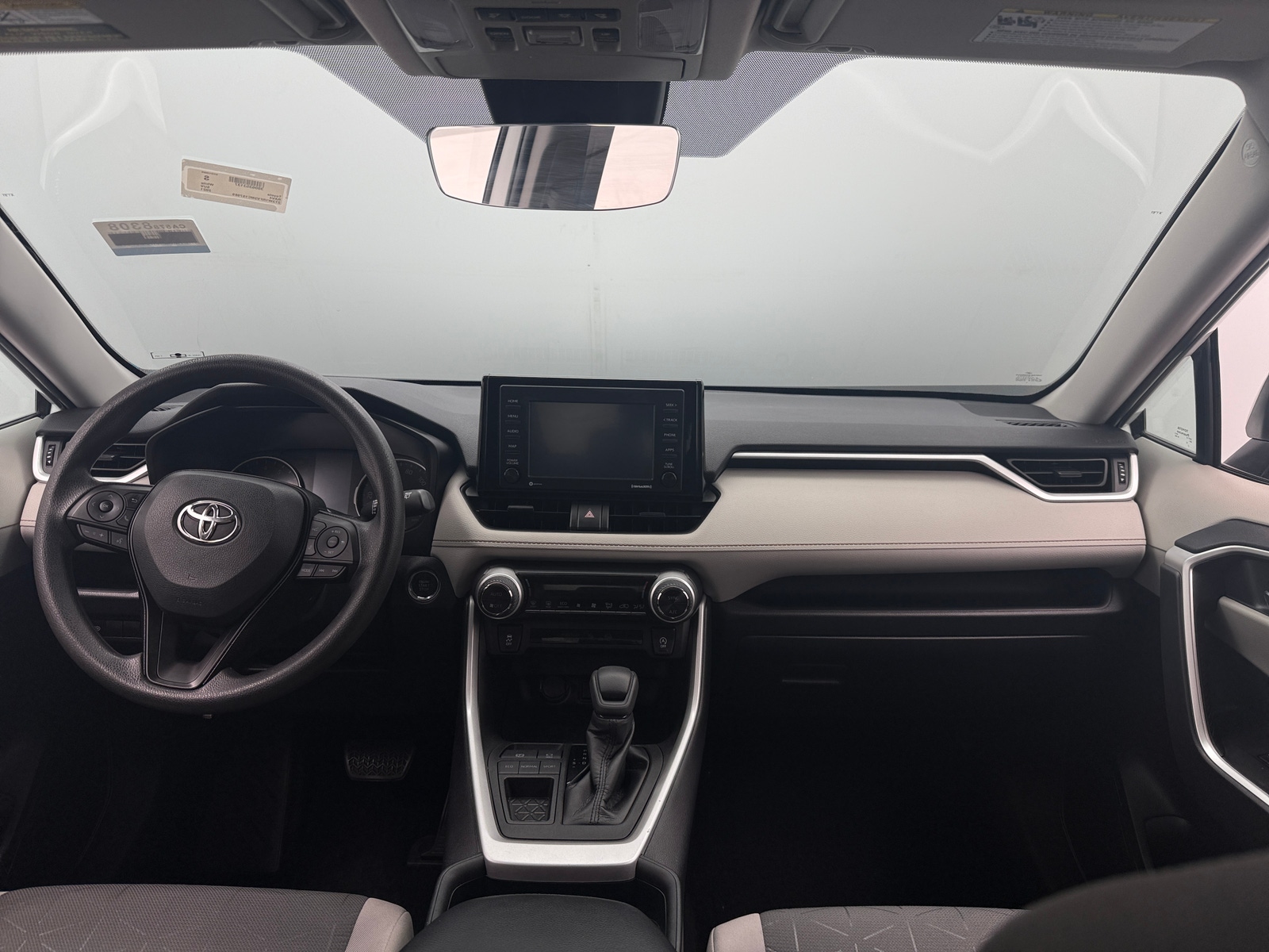 Thumbnail: 2021 Toyota RAV4 - 3
