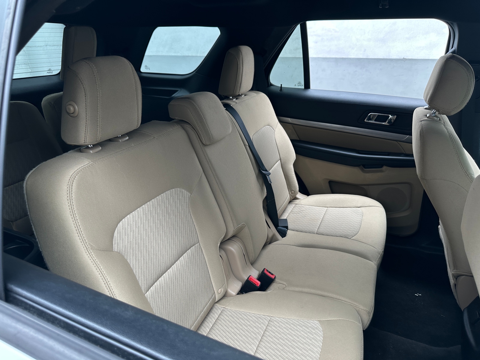 Thumbnail: 2017 Ford Explorer - 6