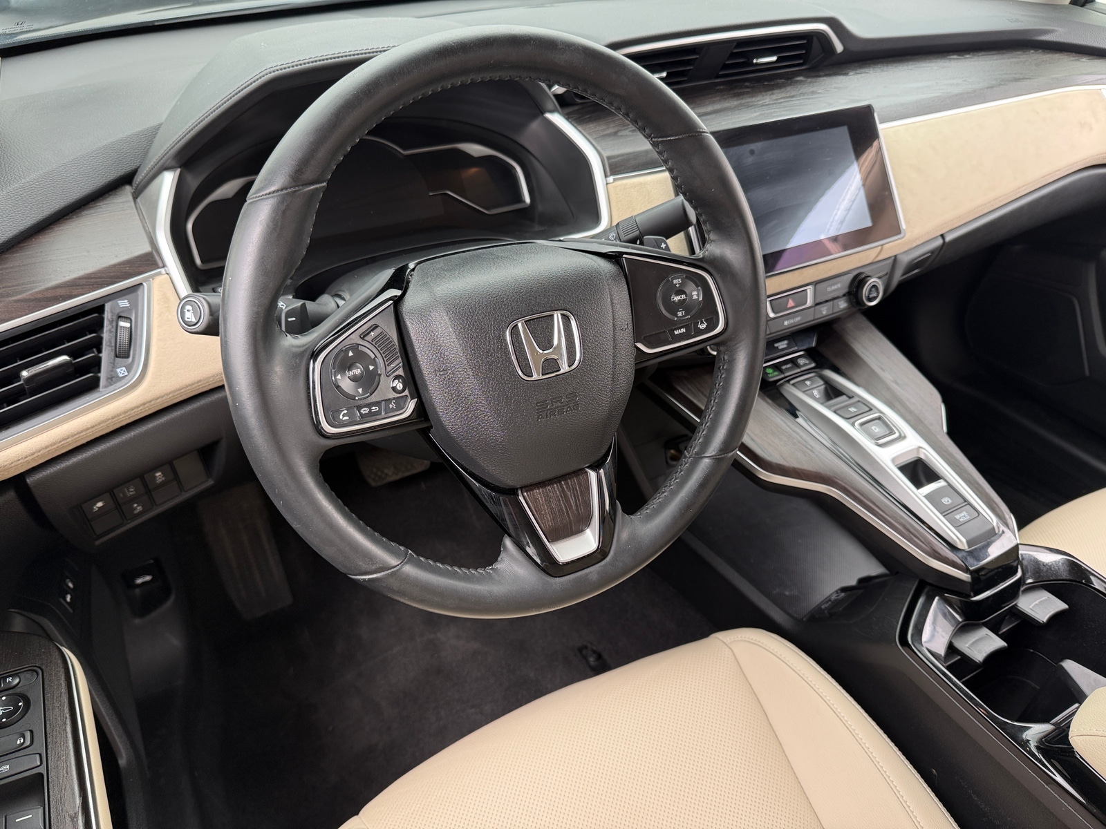Thumbnail: 2018 Honda Clarity - 4