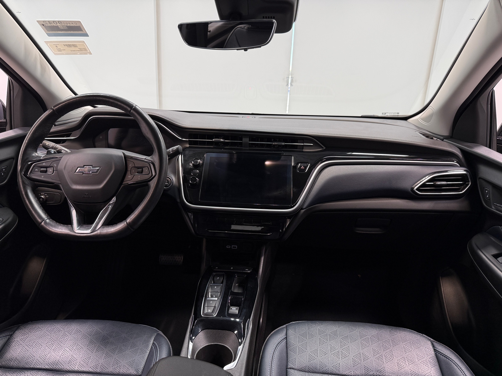 Thumbnail: 2023 Chevrolet Bolt EUV - 2