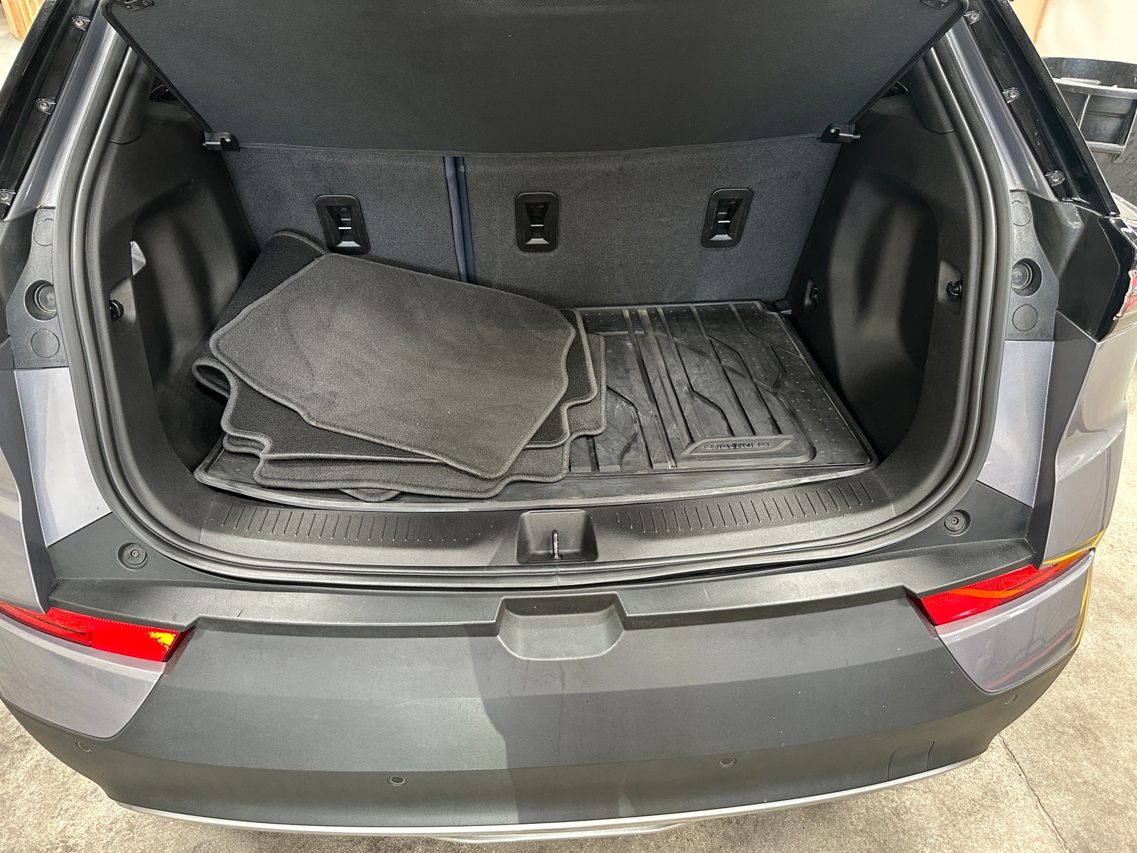 Thumbnail: 2023 Chevrolet Bolt EUV - 6
