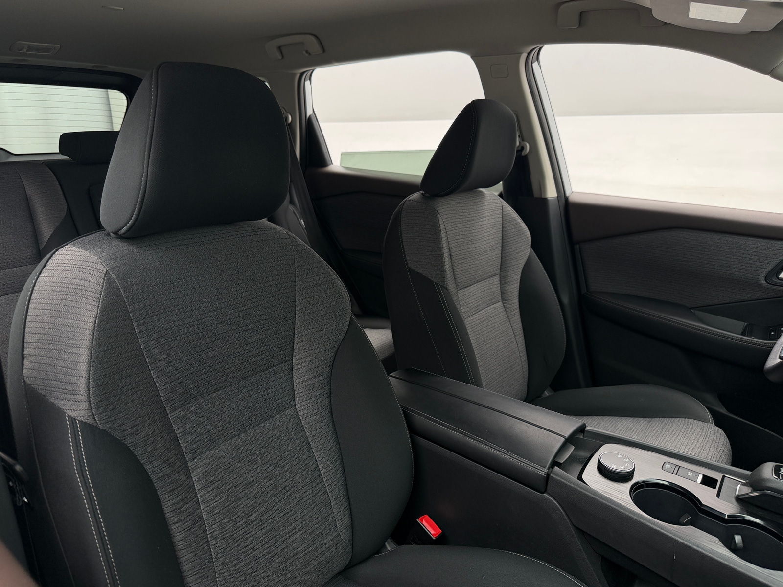Thumbnail: 2023 Nissan Rogue - 2