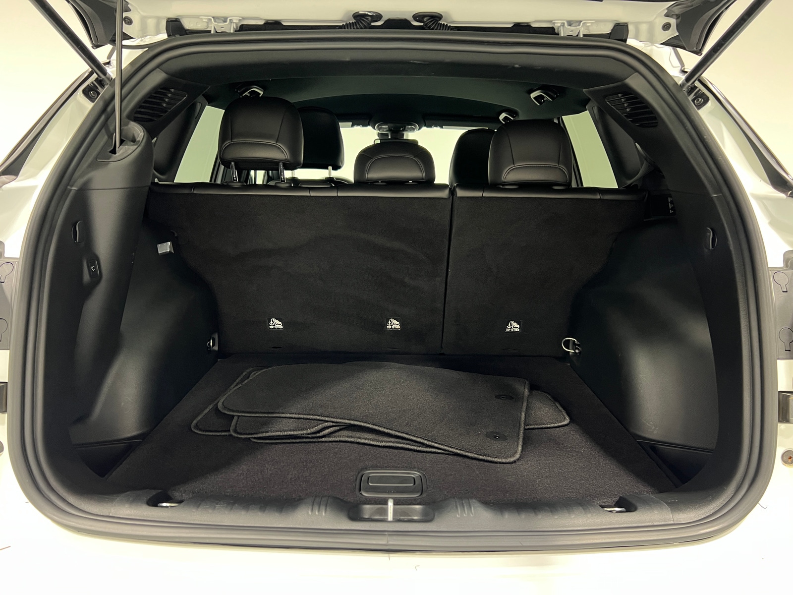 Thumbnail: 2026 Jeep Compass - 6