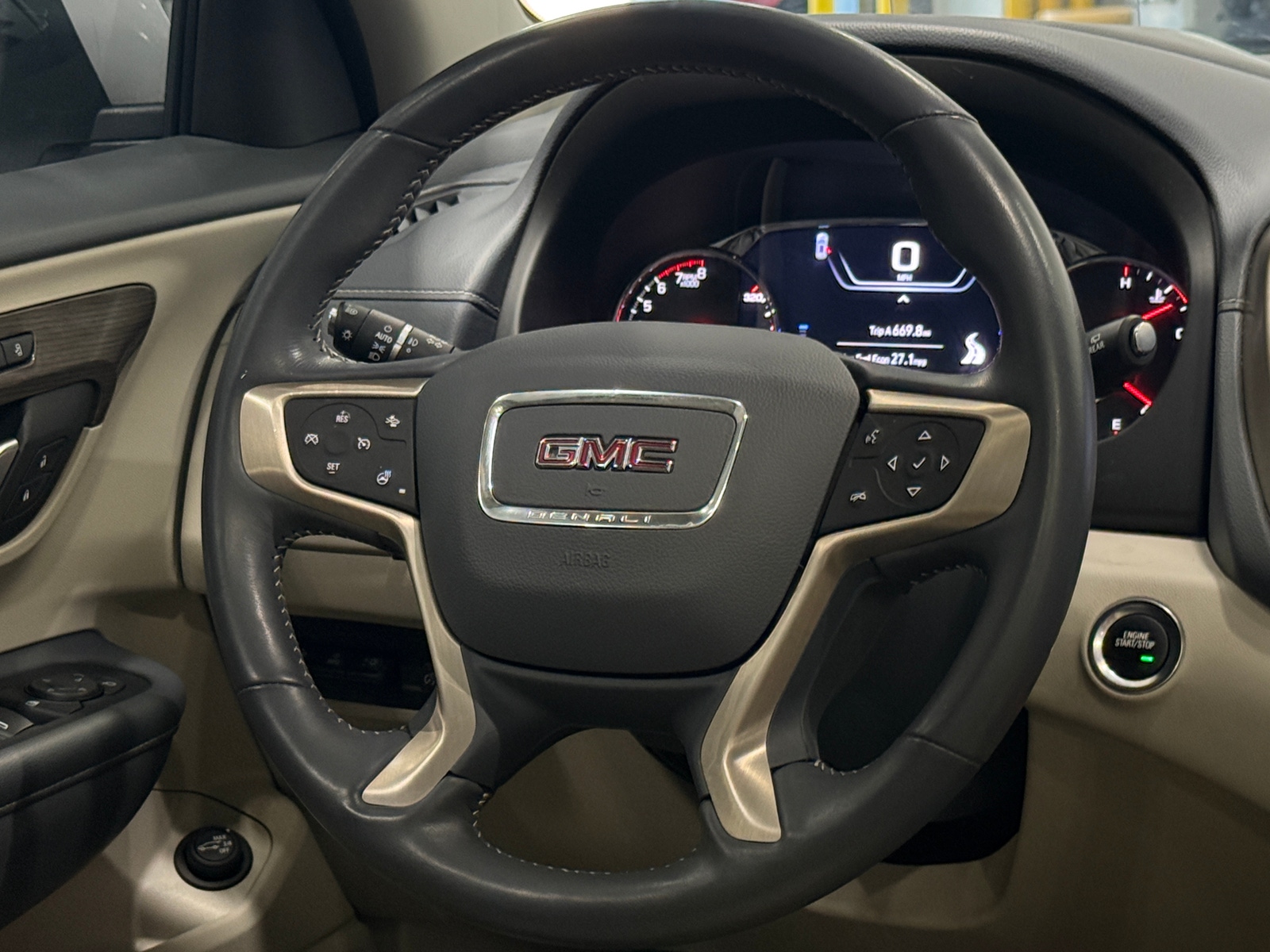 Thumbnail: 2022 GMC Terrain - 4