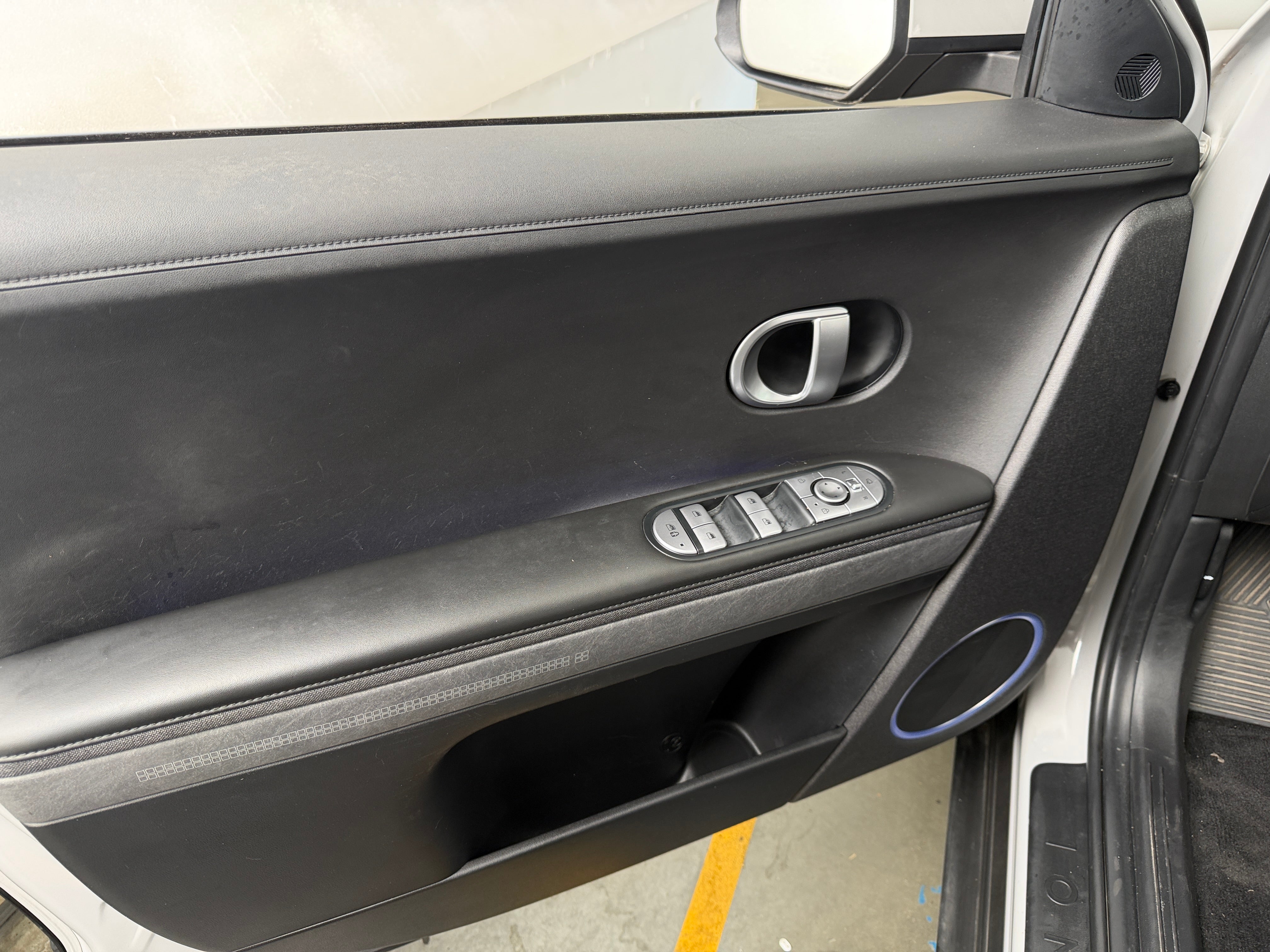 Used 2022 Hyundai IONIQ 5 SEL with VIN KM8KN4AE7NU108431 for sale in Pewaukee, WI