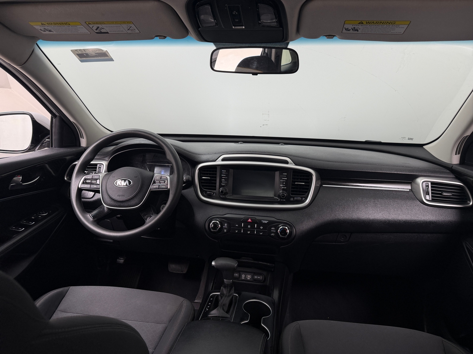 Thumbnail: 2020 Kia Sorento - 3