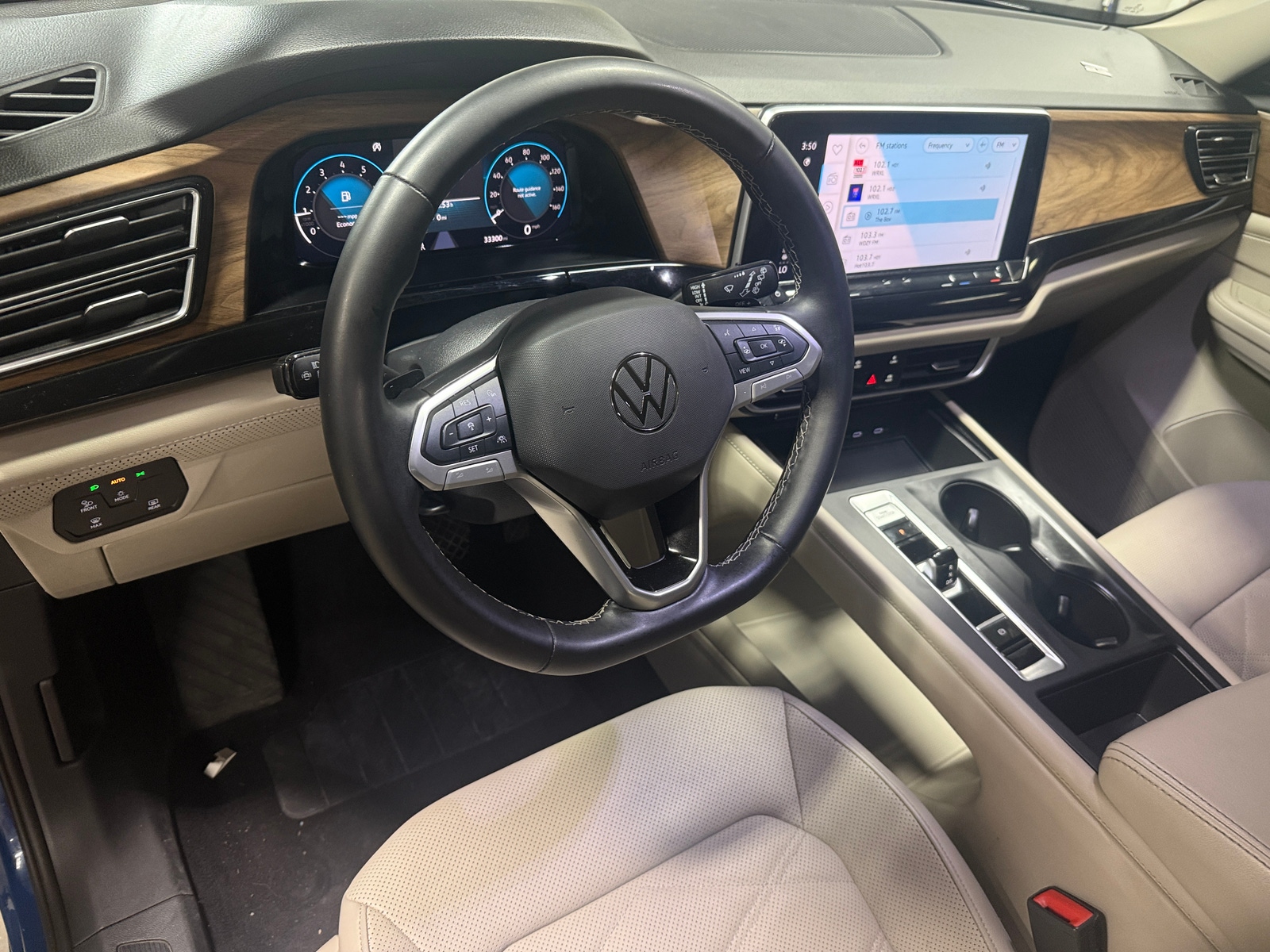 Thumbnail: 2025 Volkswagen Atlas - 4