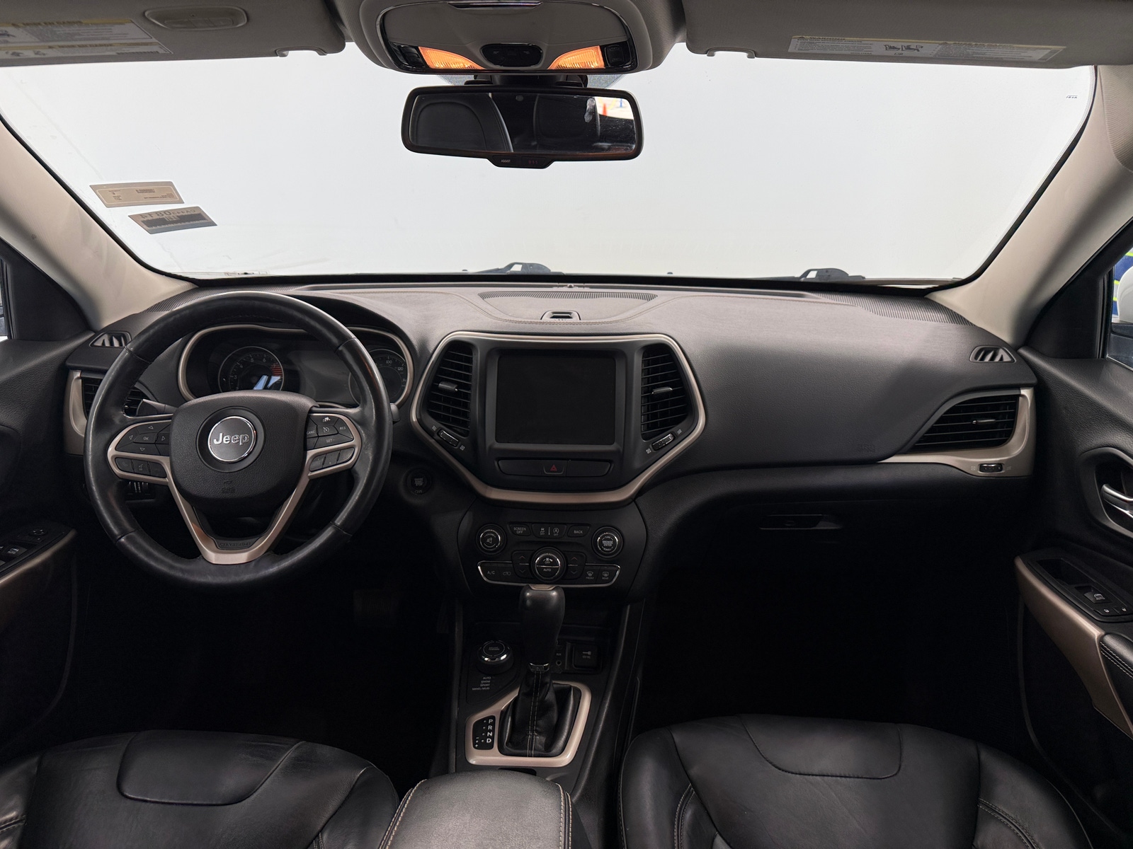 Thumbnail: 2017 Jeep Cherokee - 2