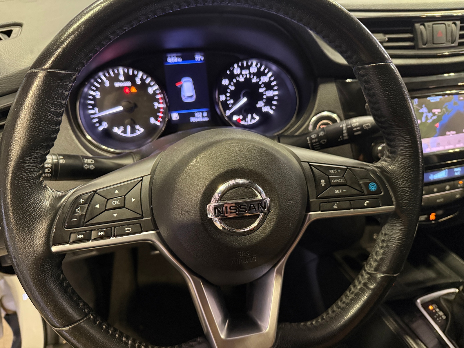 Thumbnail: 2018 Nissan Rogue - 4