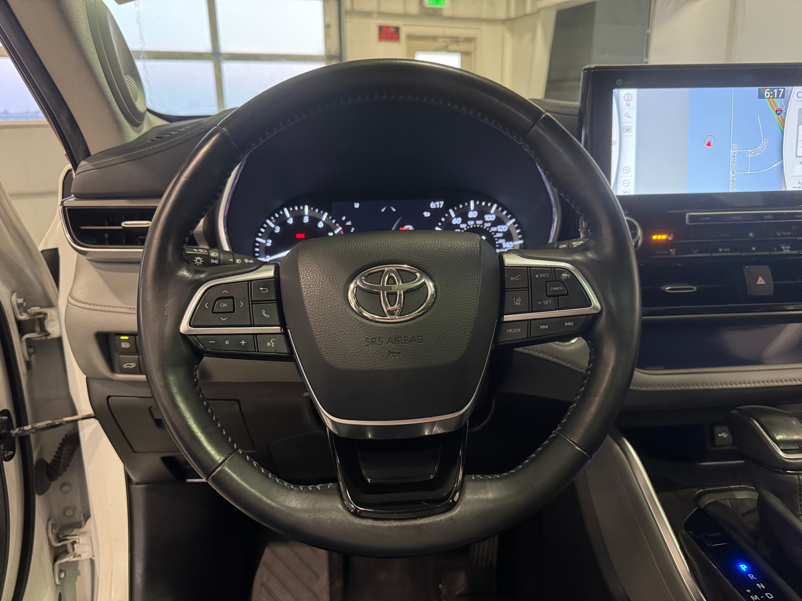 Thumbnail: 2020 Toyota Highlander - 4