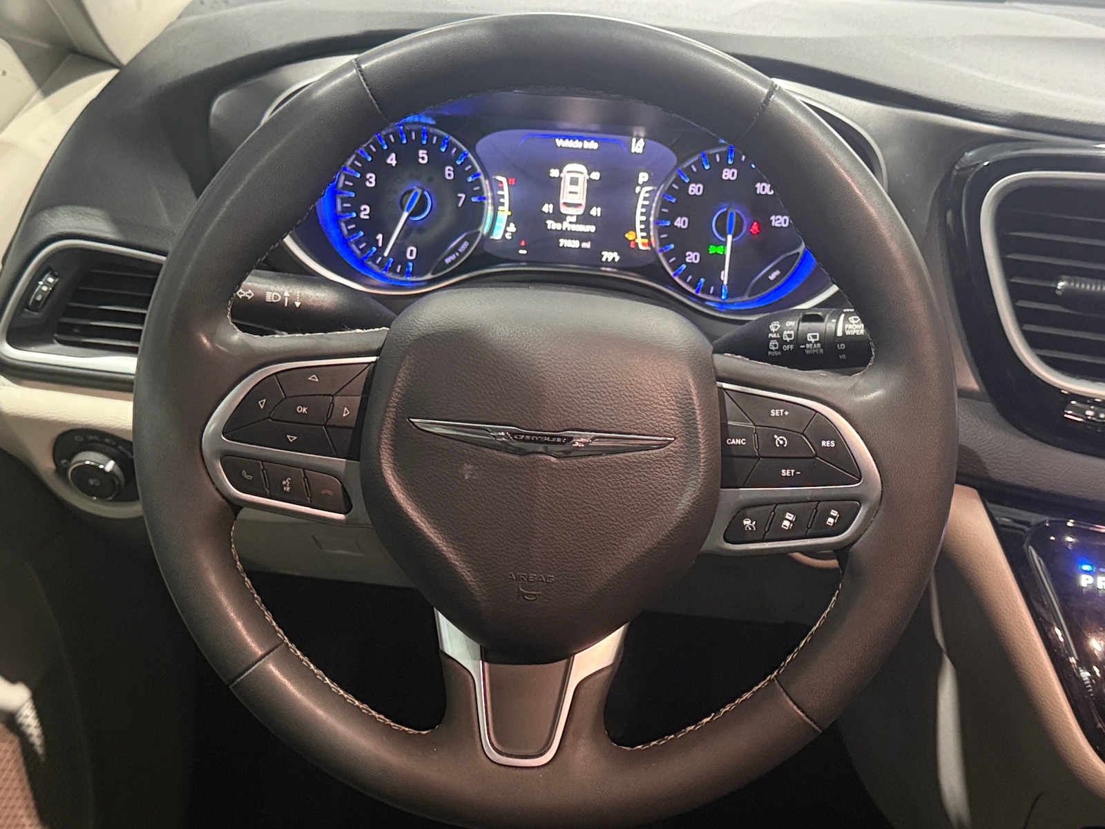 Thumbnail: 2024 Chrysler Pacifica - 4