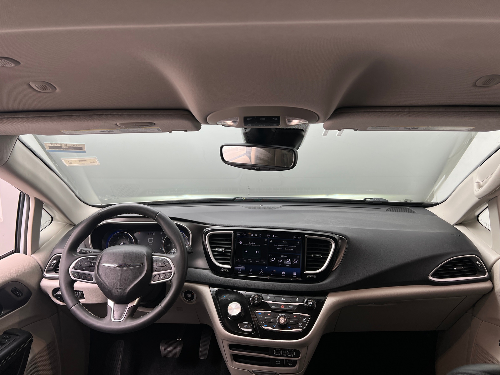 Thumbnail: 2022 Chrysler Pacifica - 2