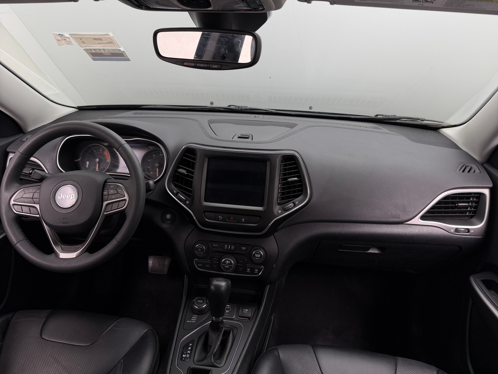 Thumbnail: 2022 Jeep Cherokee - 2