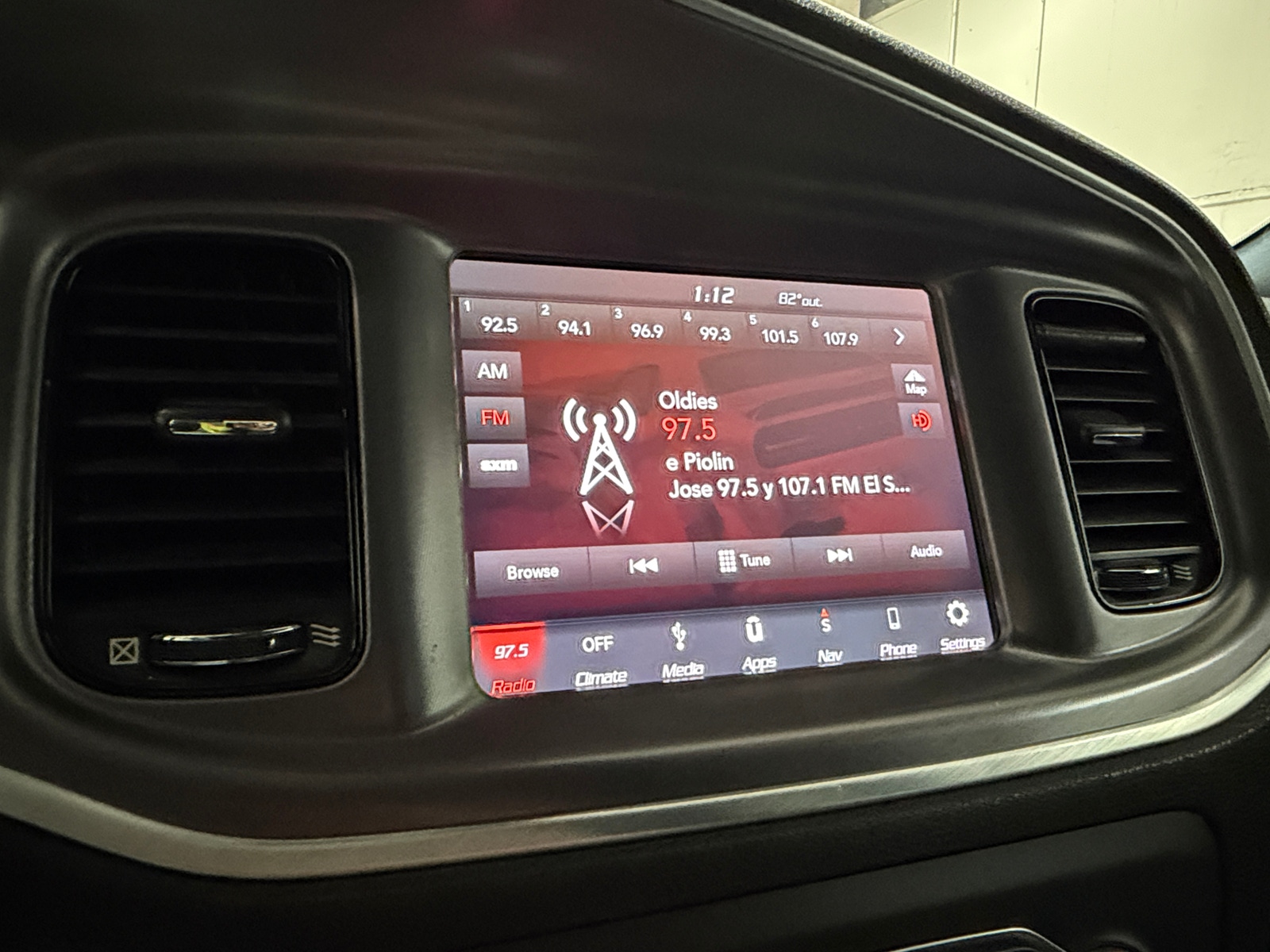 Thumbnail: 2019 Dodge Charger - 4