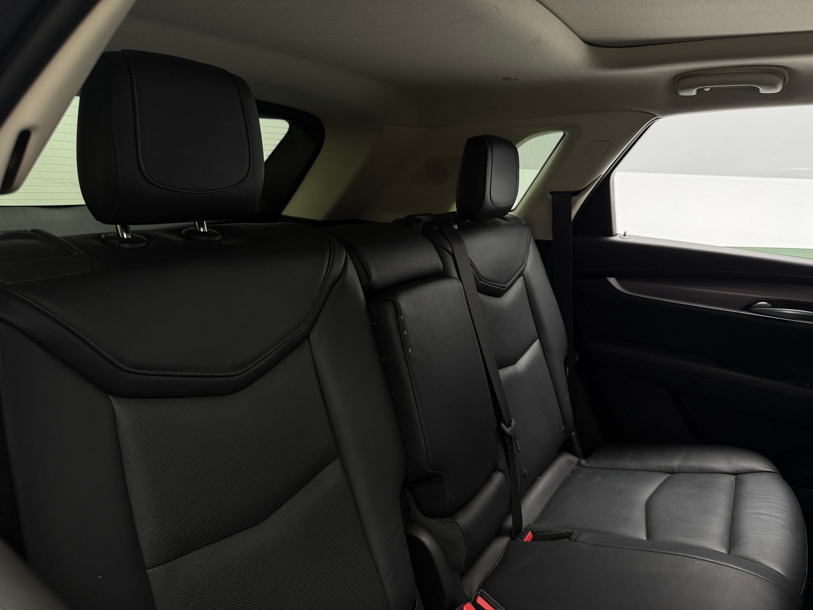 Thumbnail: 2018 Cadillac XT5 - 5