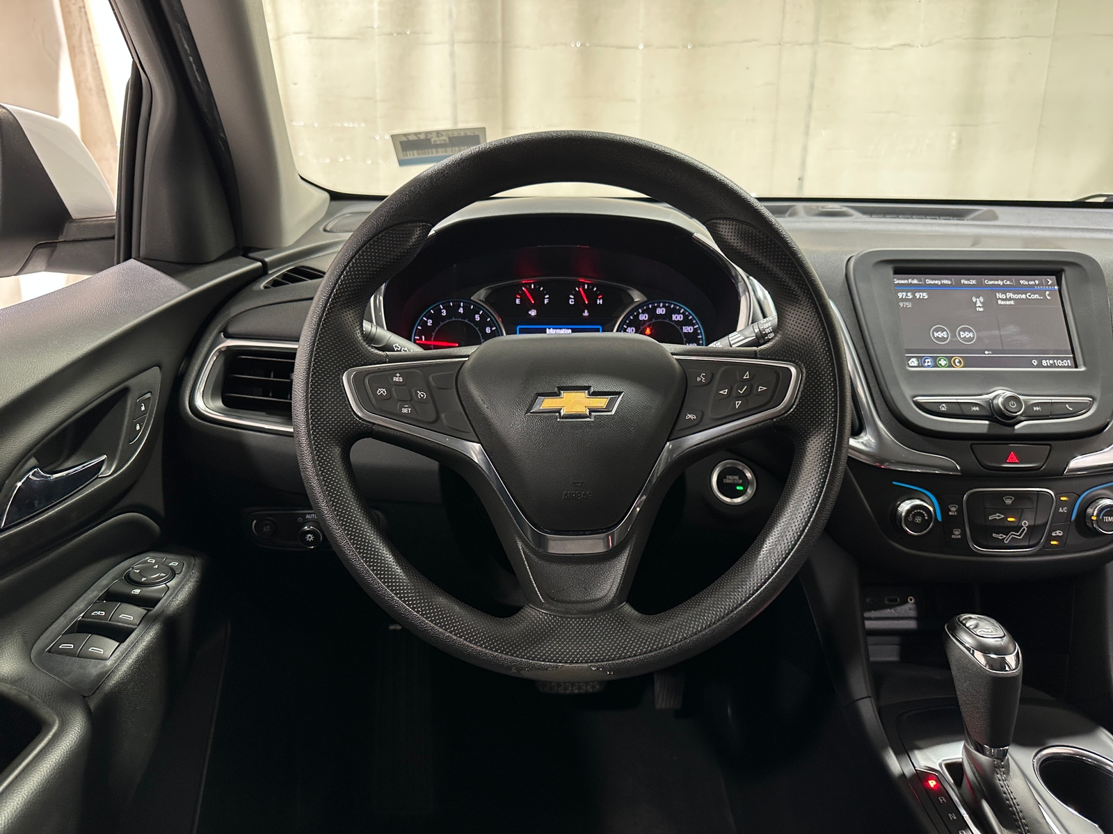 Thumbnail: 2019 Chevrolet Equinox - 5