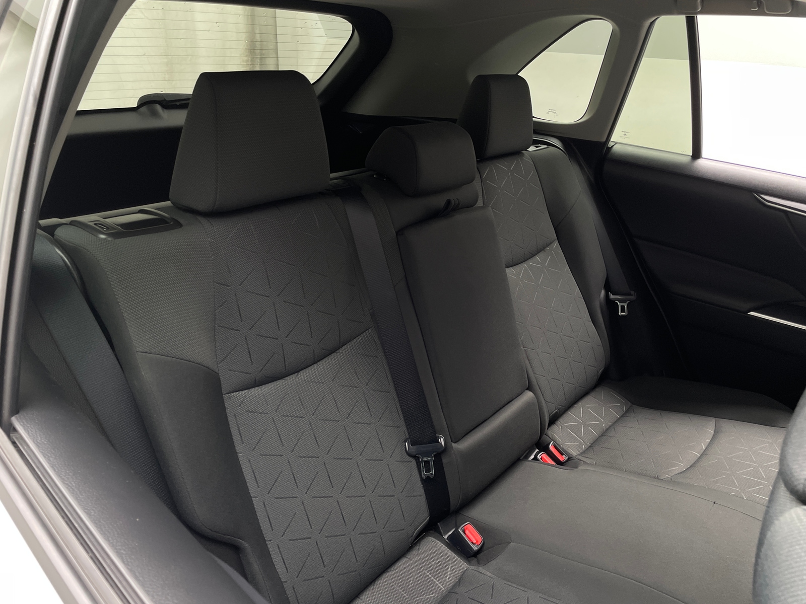 Thumbnail: 2022 Toyota RAV4 - 6