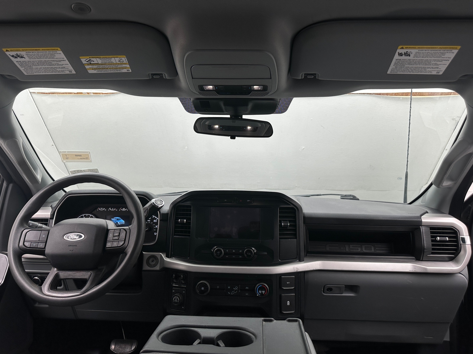 Thumbnail: 2022 Ford Econoline - 3