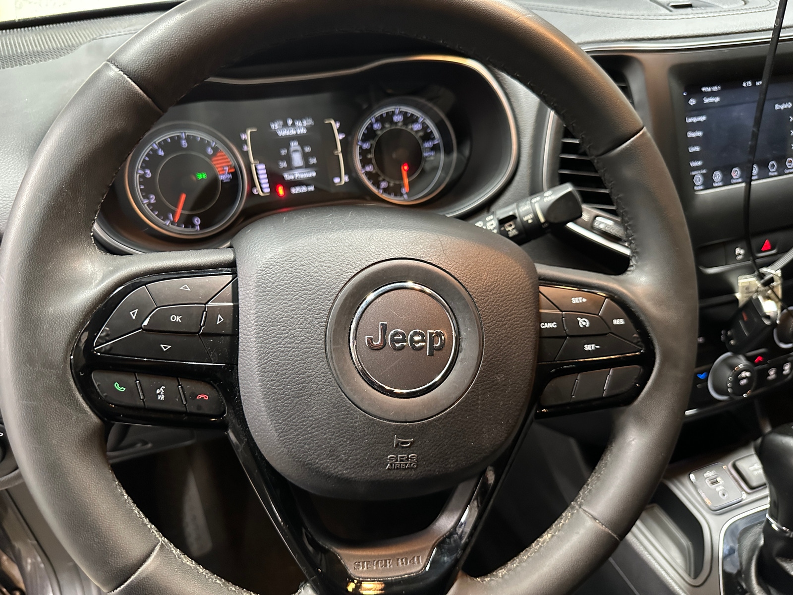 Thumbnail: 2020 Jeep Cherokee - 5