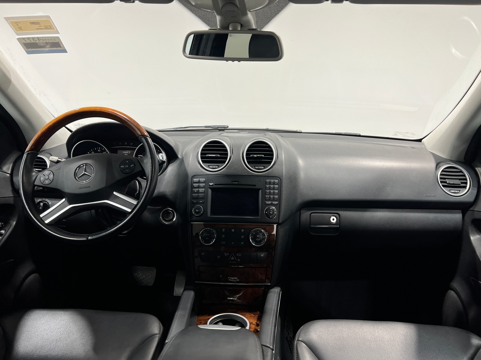 Thumbnail: 2011 Mercedes-Benz M-Class - 2