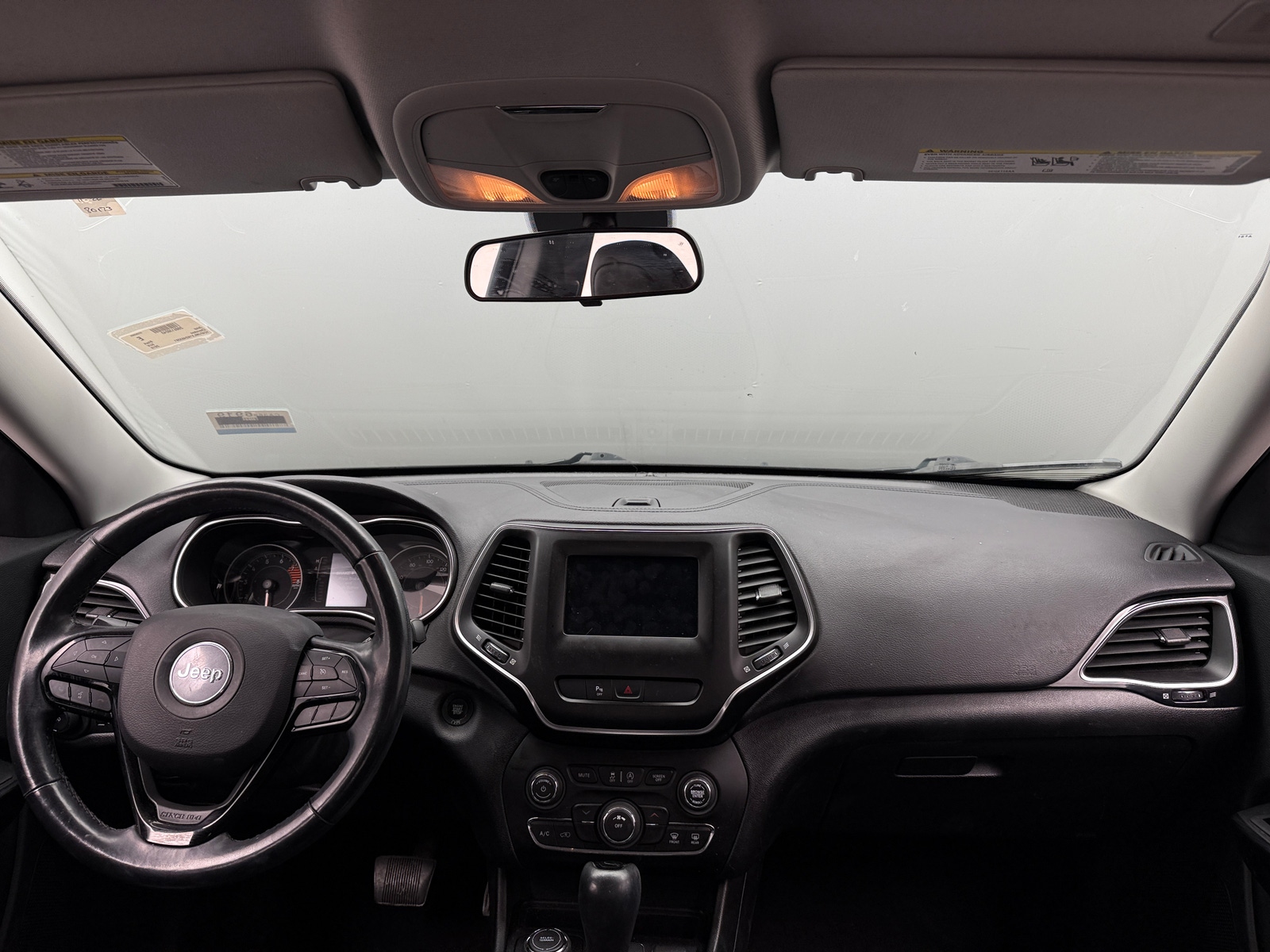 Thumbnail: 2019 Jeep Cherokee - 3