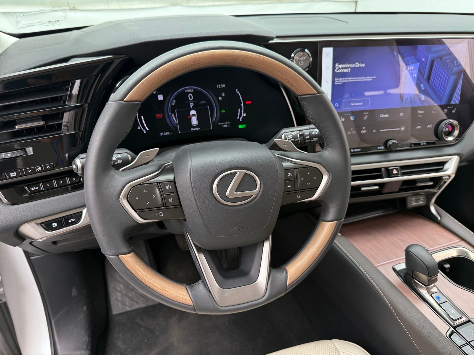 Thumbnail: 2023 Lexus RX - 4