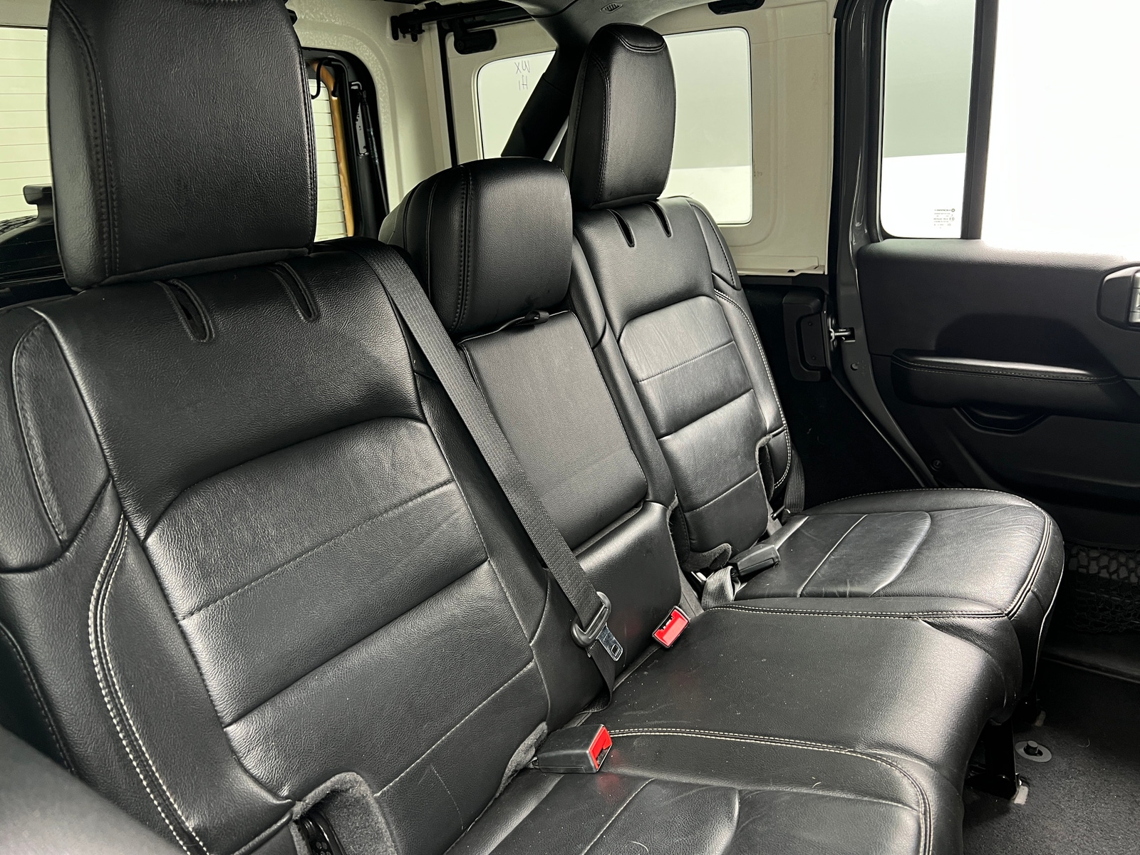 Thumbnail: 2022 Jeep Wrangler - 5