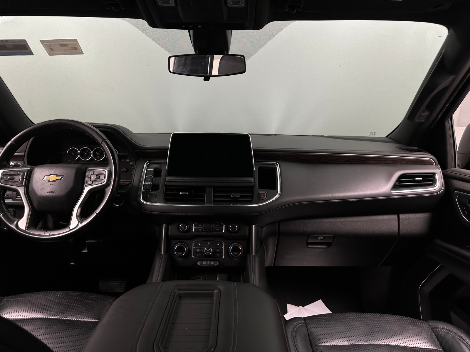 Thumbnail: 2021 Chevrolet Suburban - 3