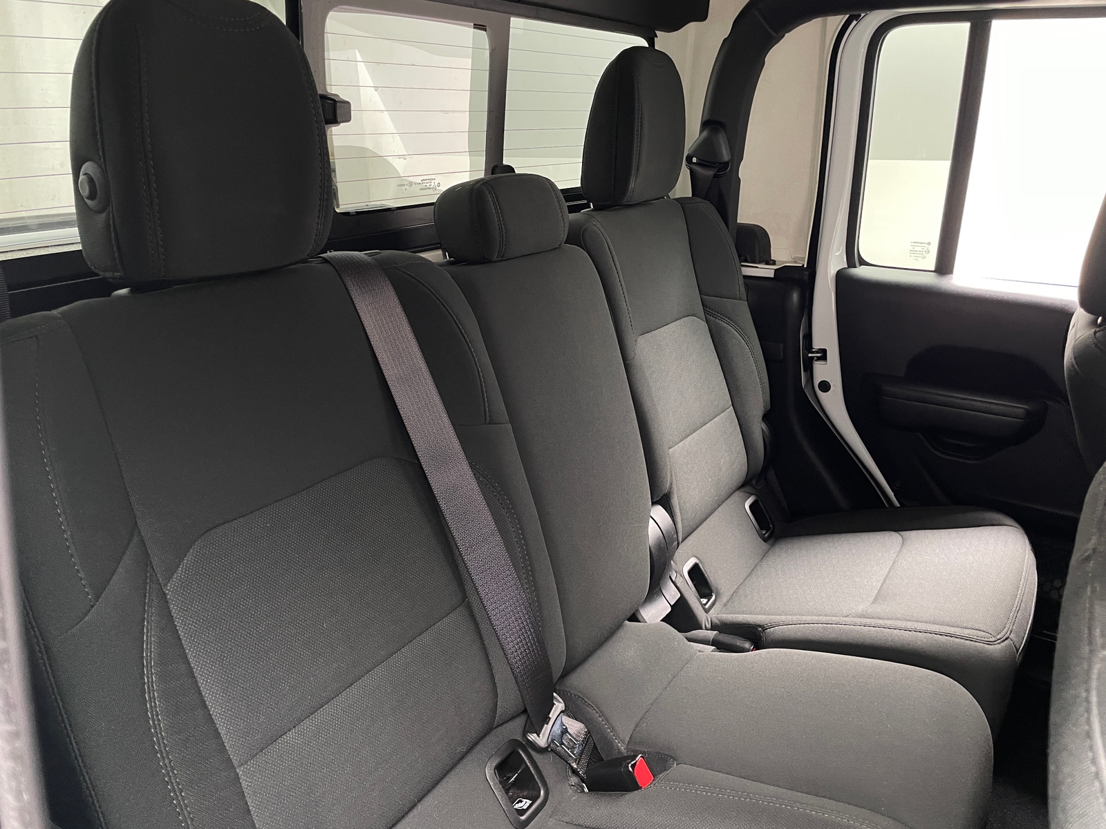 Thumbnail: 2021 Jeep Gladiator - 6