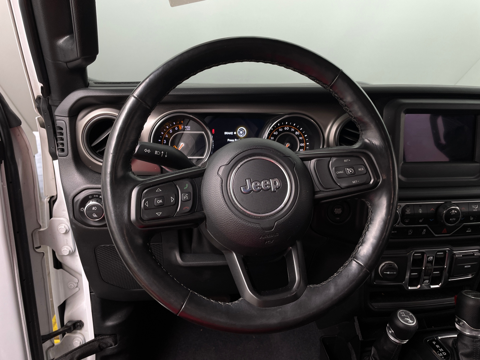 Thumbnail: 2021 Jeep Gladiator - 5