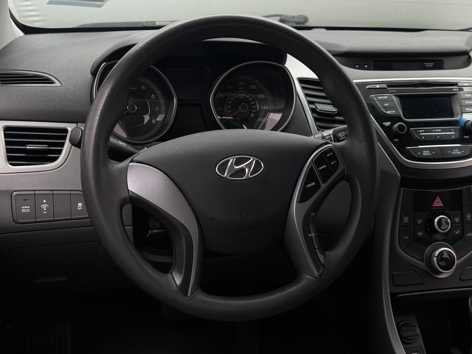 Thumbnail: 2016 Hyundai Elantra - 5