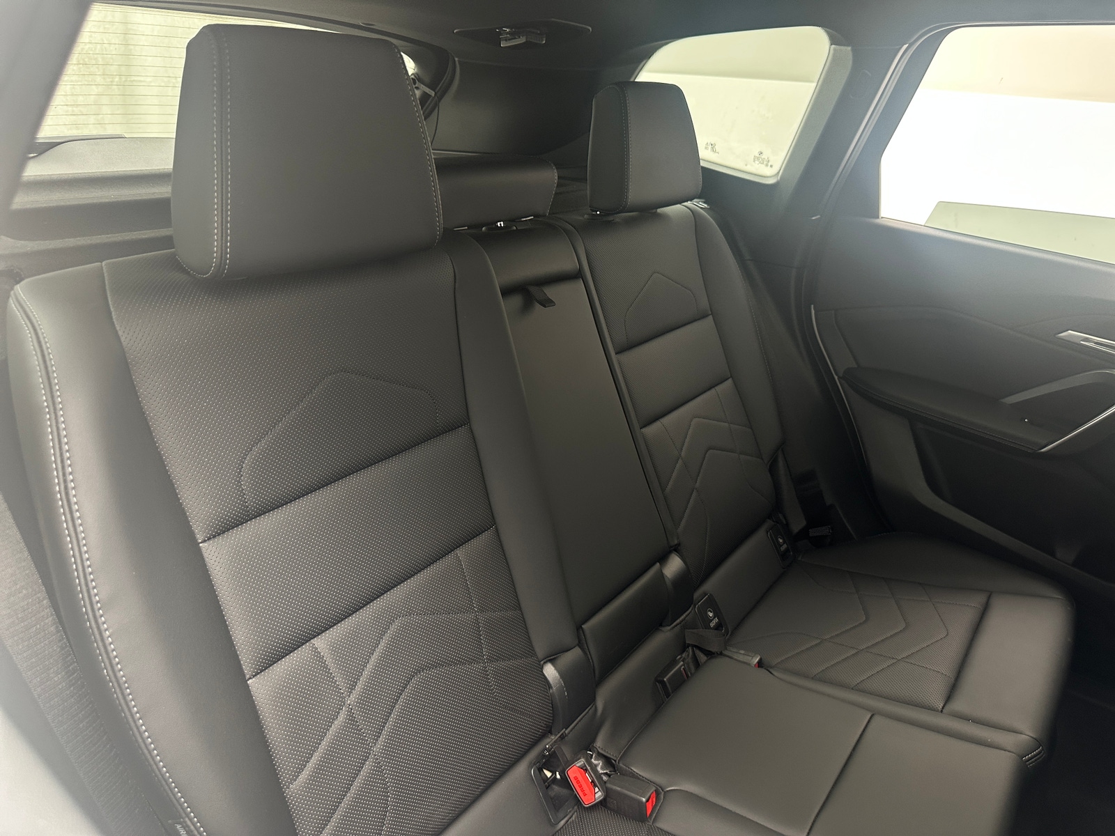 Thumbnail: 2026 BMW X1 - 5