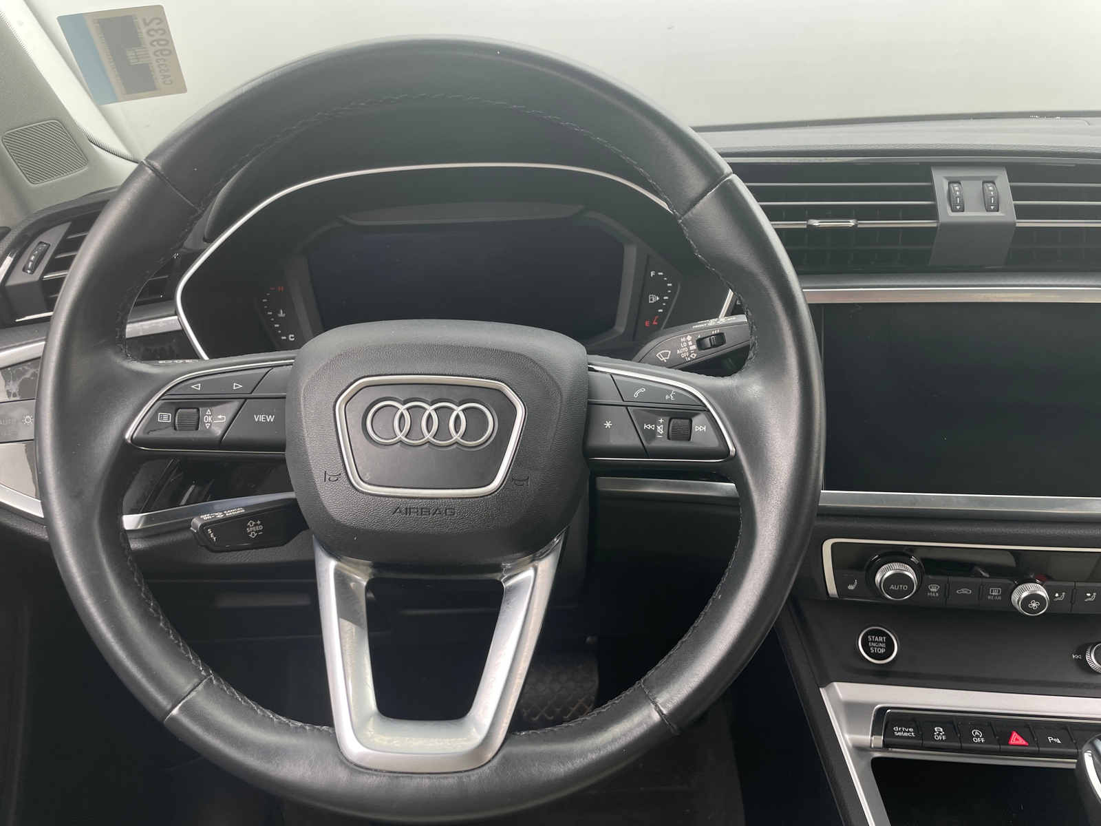 Thumbnail: 2022 Audi Q3 - 4