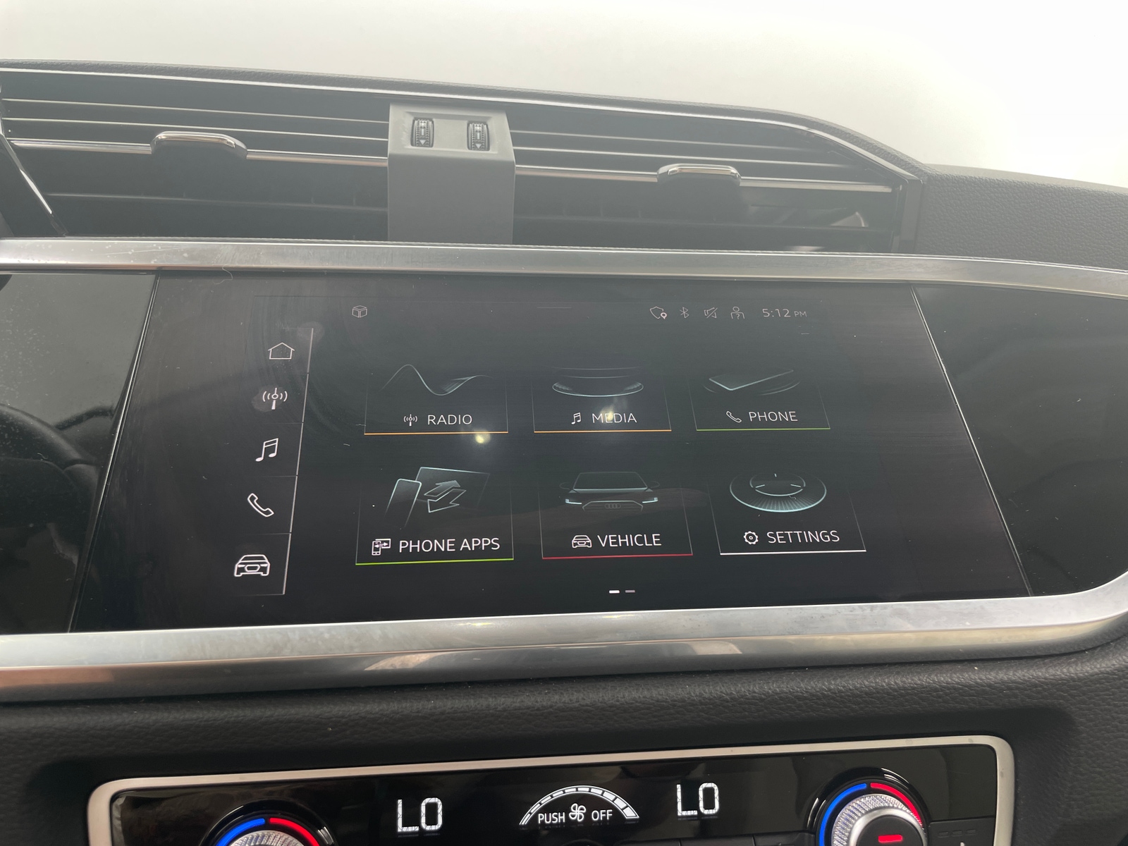 Thumbnail: 2022 Audi Q3 - 3