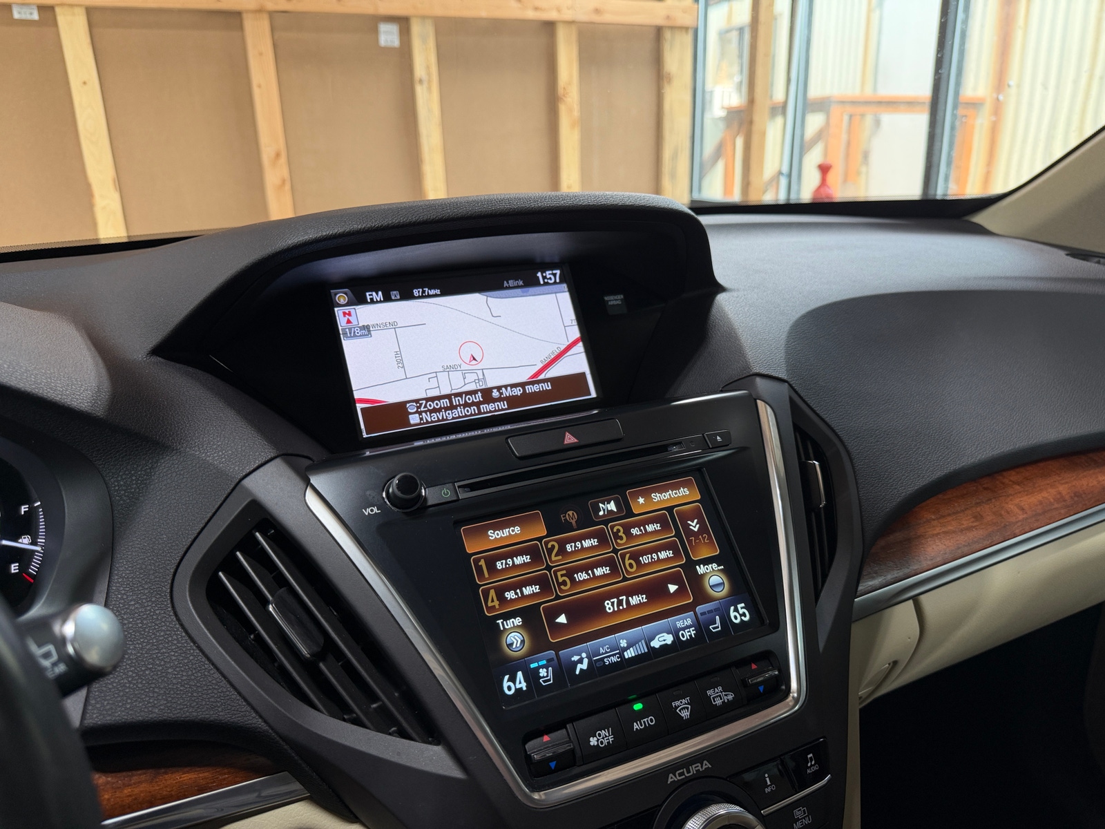 Thumbnail: 2017 Acura MDX - 3