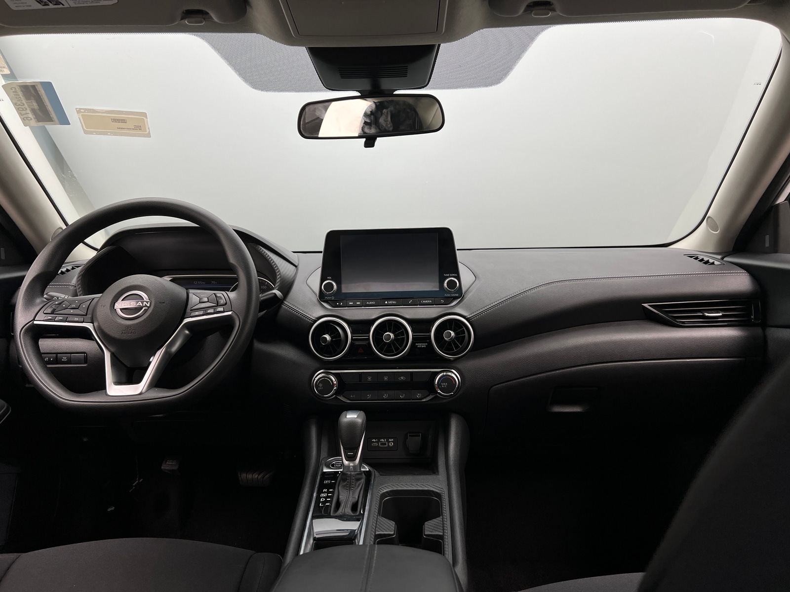 Thumbnail: 2025 Nissan Sentra - 3