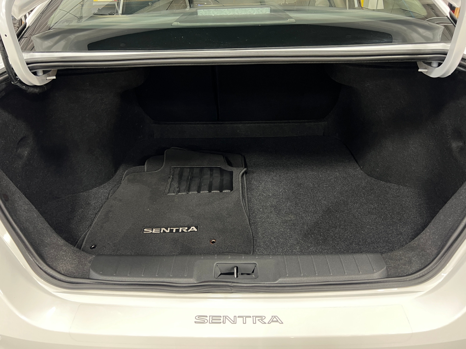 Thumbnail: 2025 Nissan Sentra - 7