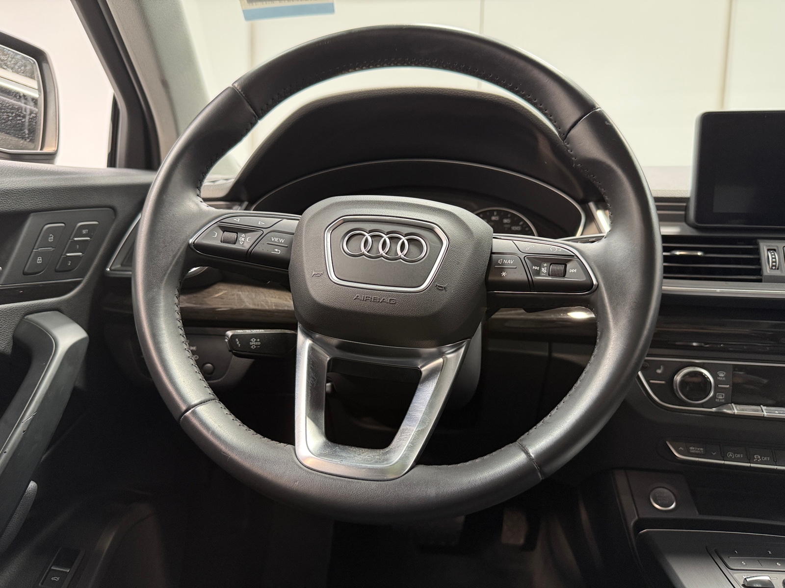 Thumbnail: 2018 Audi Q5 - 4