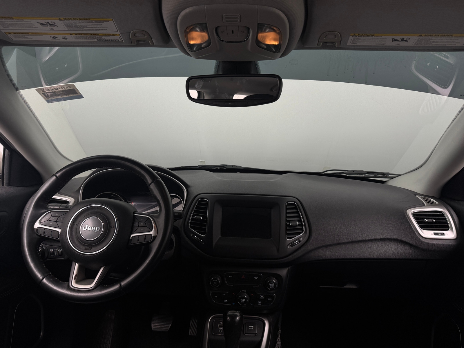 Thumbnail: 2018 Jeep Compass - 3