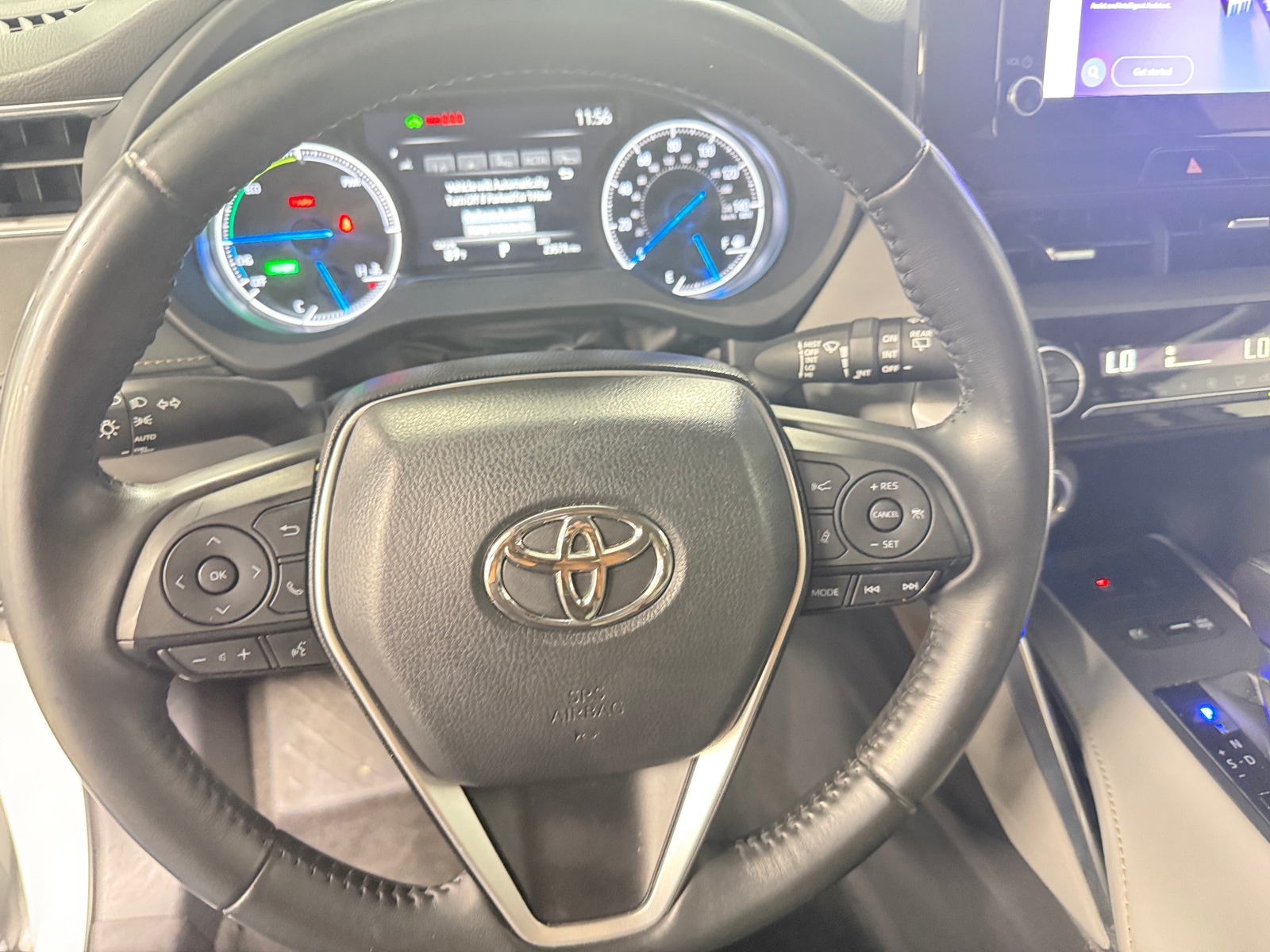 Thumbnail: 2024 Toyota Venza - 5
