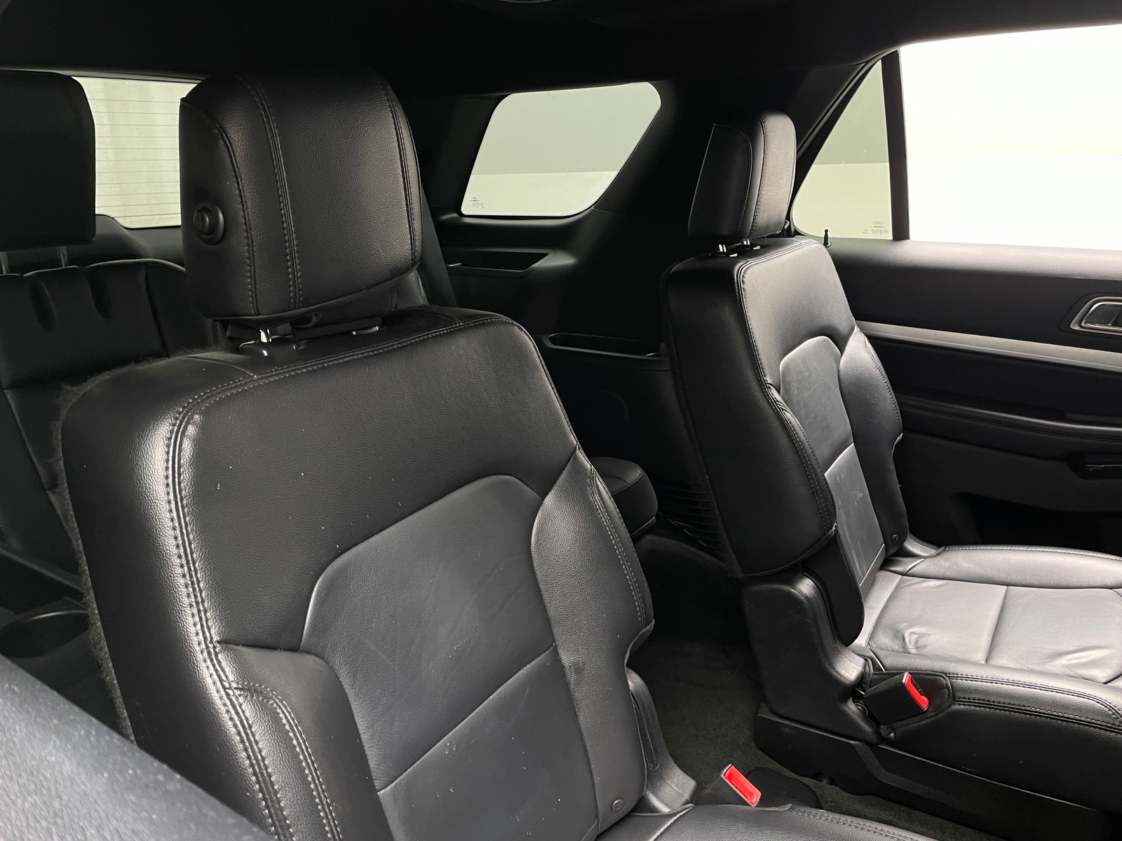 Thumbnail: 2016 Ford Explorer - 5
