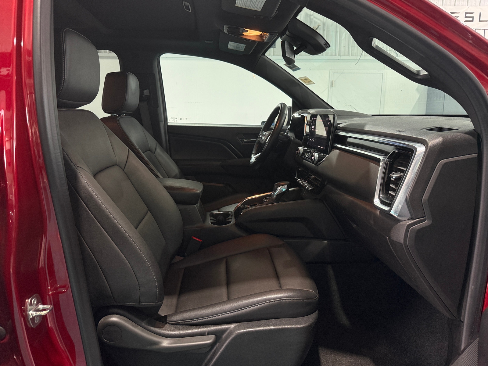 Thumbnail: 2023 GMC Canyon - 2