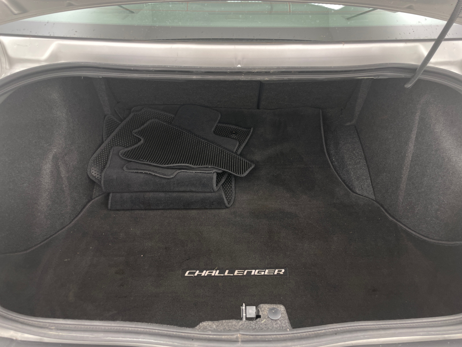 Thumbnail: 2010 Dodge Challenger - 4