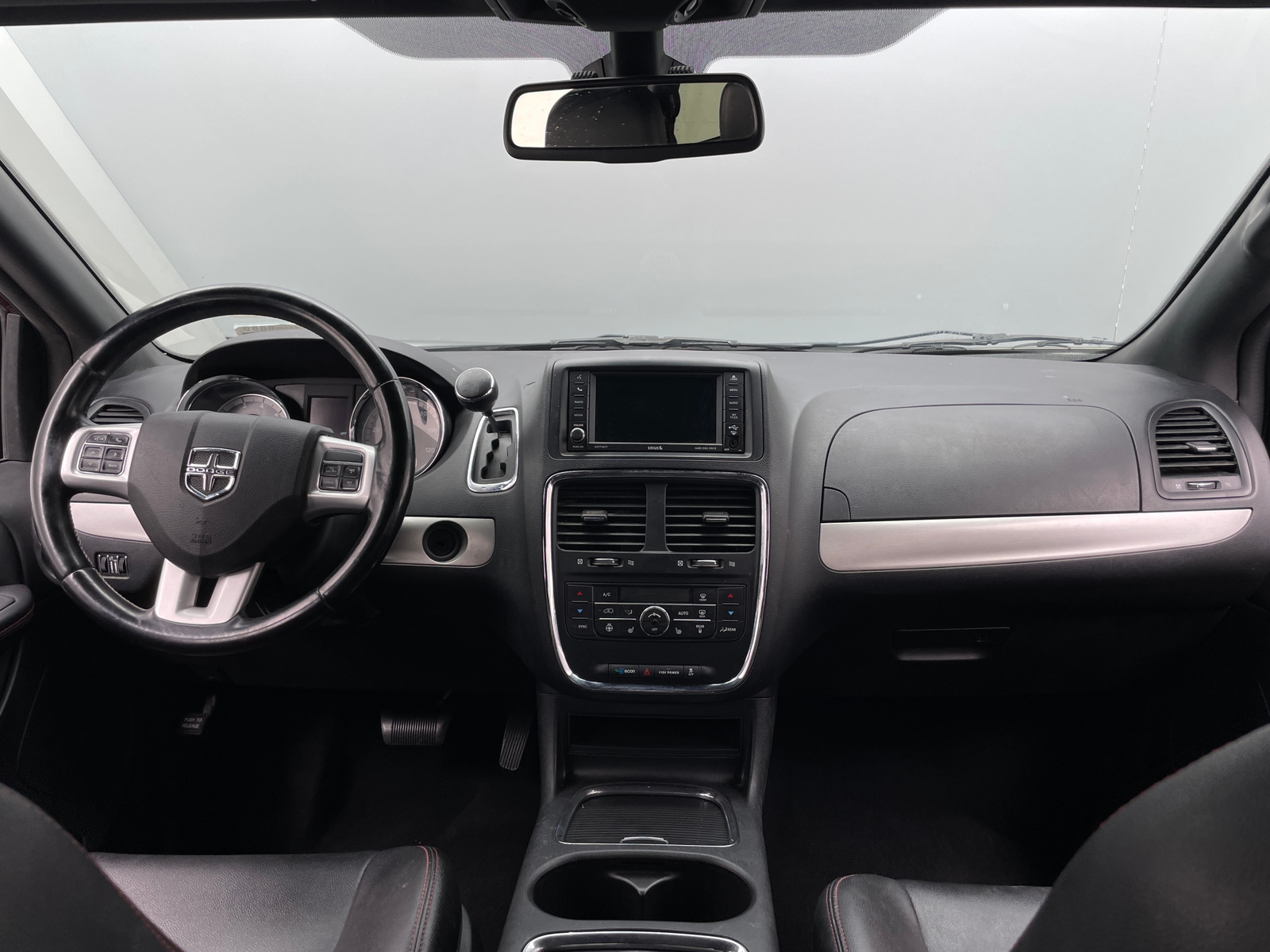 Thumbnail: 2020 Dodge Grand Caravan - 2